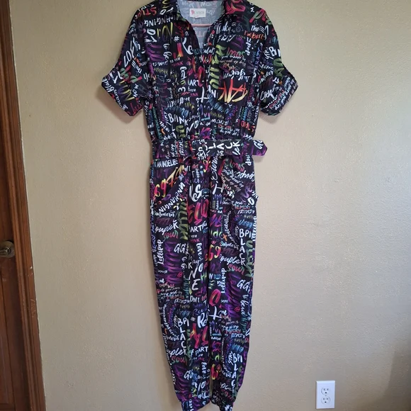 L'atiste Colorful Graffiti Print Full Length Belted Mechanic Style Jumpsuit - Picture 4 of 16